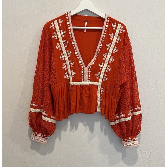 Free People Blouse boogie all night Size XS Crop top Embroidery Lace Red V Neck - Picture 4 of 16